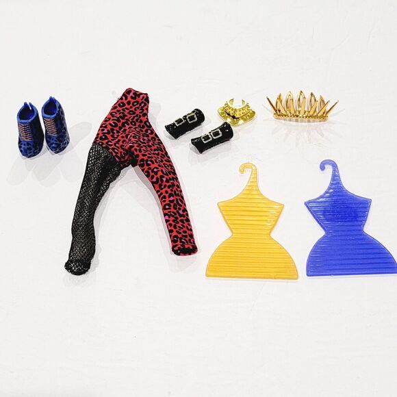 Lol Surprise Omg Big Sis Ferocious Rock Band Replacement Outfit Accessories Lot - Picture 1 of 8